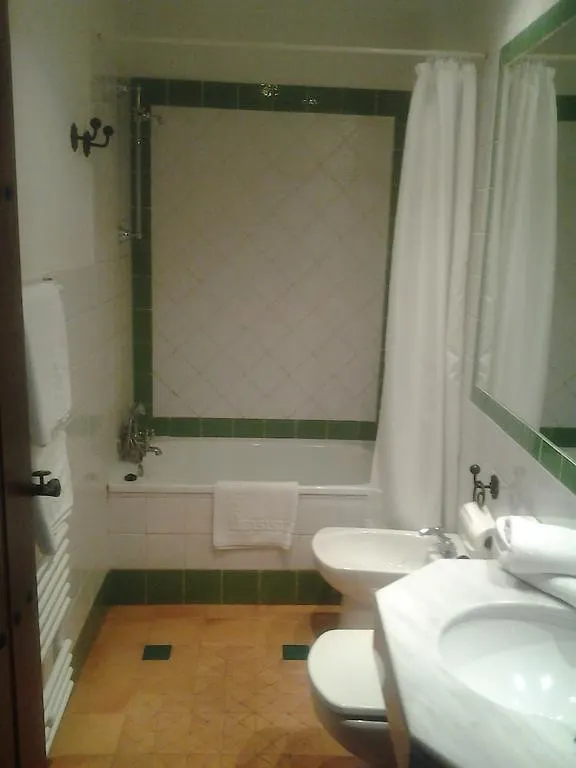 Apartamentos Santa Ana Granada Apartment
