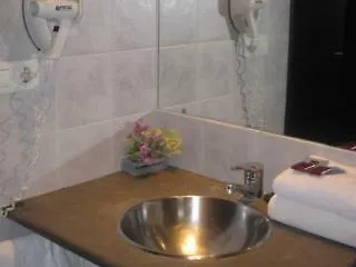 Apartamentos Santa Ana Granada Apartment
