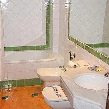 Apartamentos Santa Ana Granada